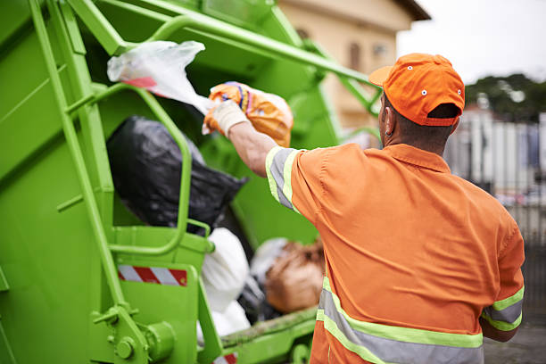 Best Property Management Cleanouts  in Frankfort, MI