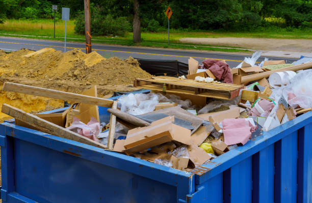 Best Garage Cleanout  in Frankfort, MI